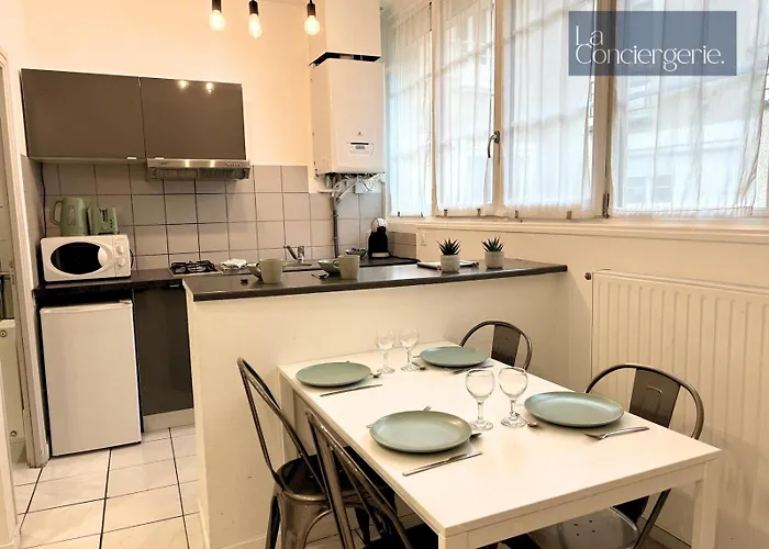 Le Carmelite - Futuroscope - Proche Gare - Laconciergerie Apartment *