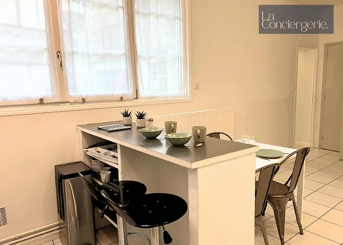 Le Carmelite - Futuroscope - Proche Gare - Laconciergerie Apartment *